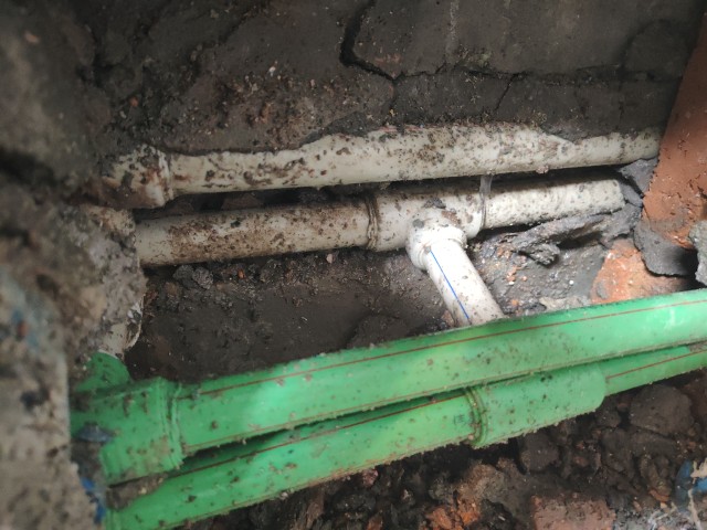 延吉市消防水管漏水检测维修.客厅漏水检测维修